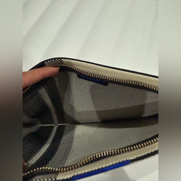 Rothy's Lightweight tote & The Wallet Wristlet in the Black Portobello Stripe - Picture 9 of 11